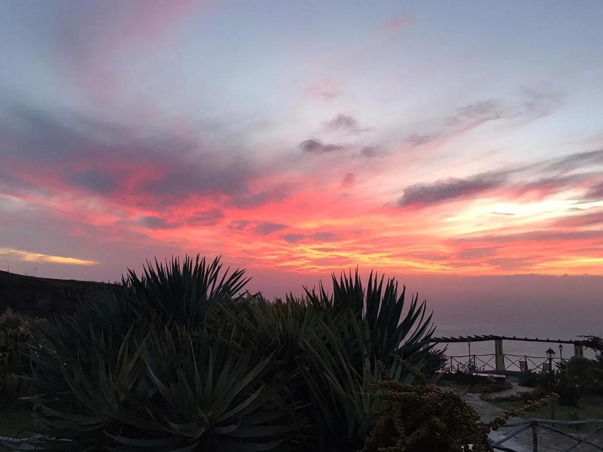 Ocean View Cottage 蓬塔杜帕戈 外观 照片